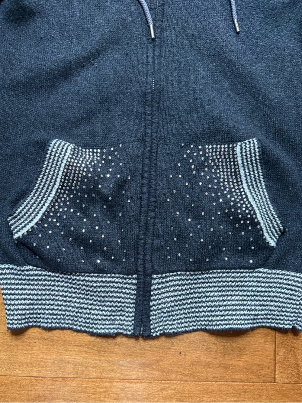 Victoria’s Secret PINK Y2K Zip Hoodie Rhinestone Heart Sweater M - Picture 2 of 12